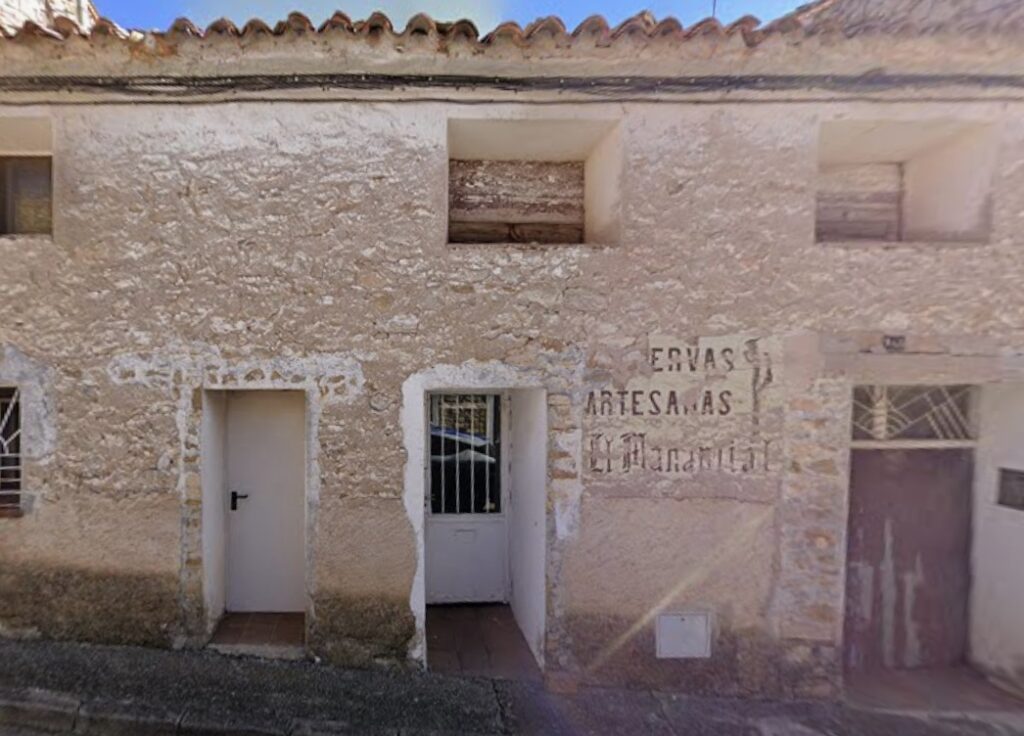 Fachada conservera Alacón