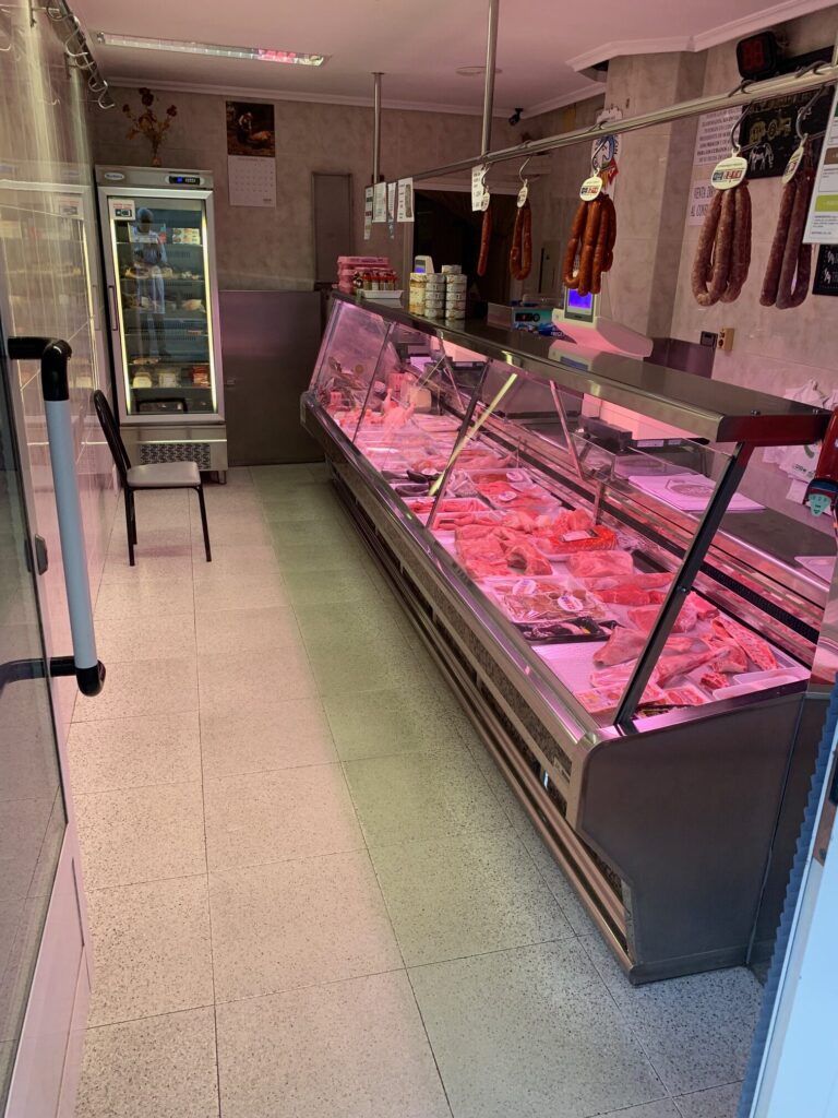 Carnicería Cortés - Mostrador zona clientes