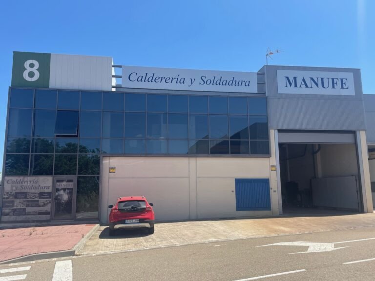 Fachada Manufe - Calderería y soldadura